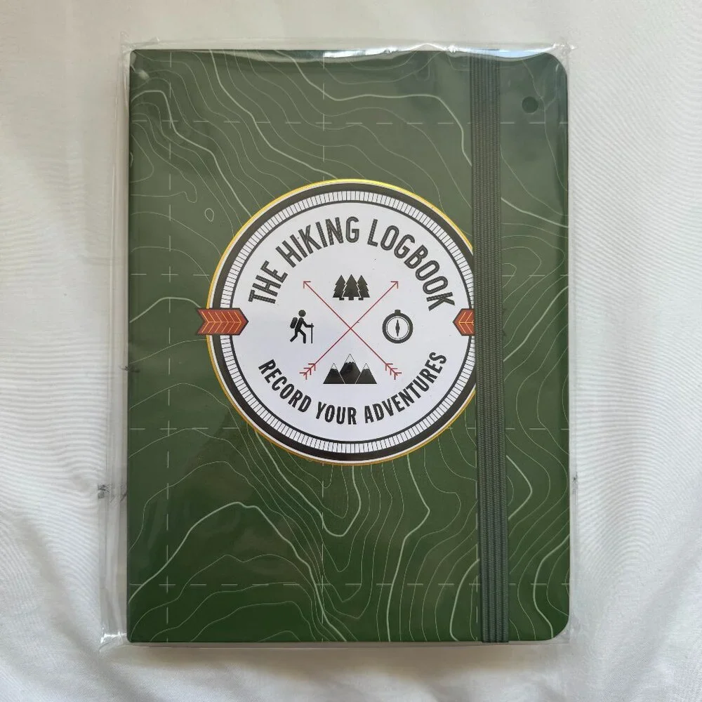 NWT, The Hiking Logbook: Record Your Adventures, Peter Pauper Press, Green